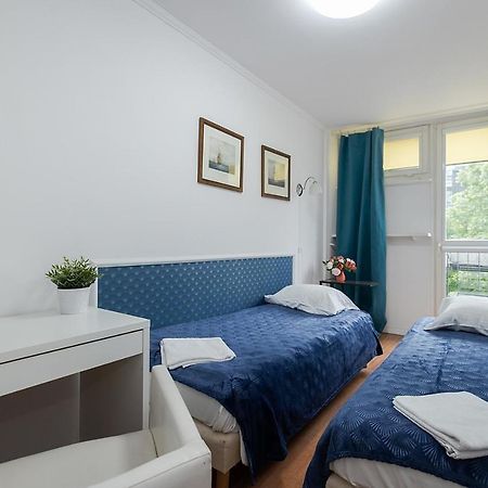 Unit Rooms Warszawa By Metro Rondo Onz Short Rent Idealne Pokoje Na Nocleg W Warszawie 外观 照片