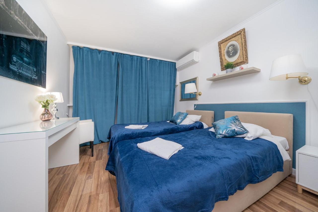 Unit Rooms Warszawa By Metro Rondo Onz Short Rent Idealne Pokoje Na Nocleg W Warszawie 外观 照片