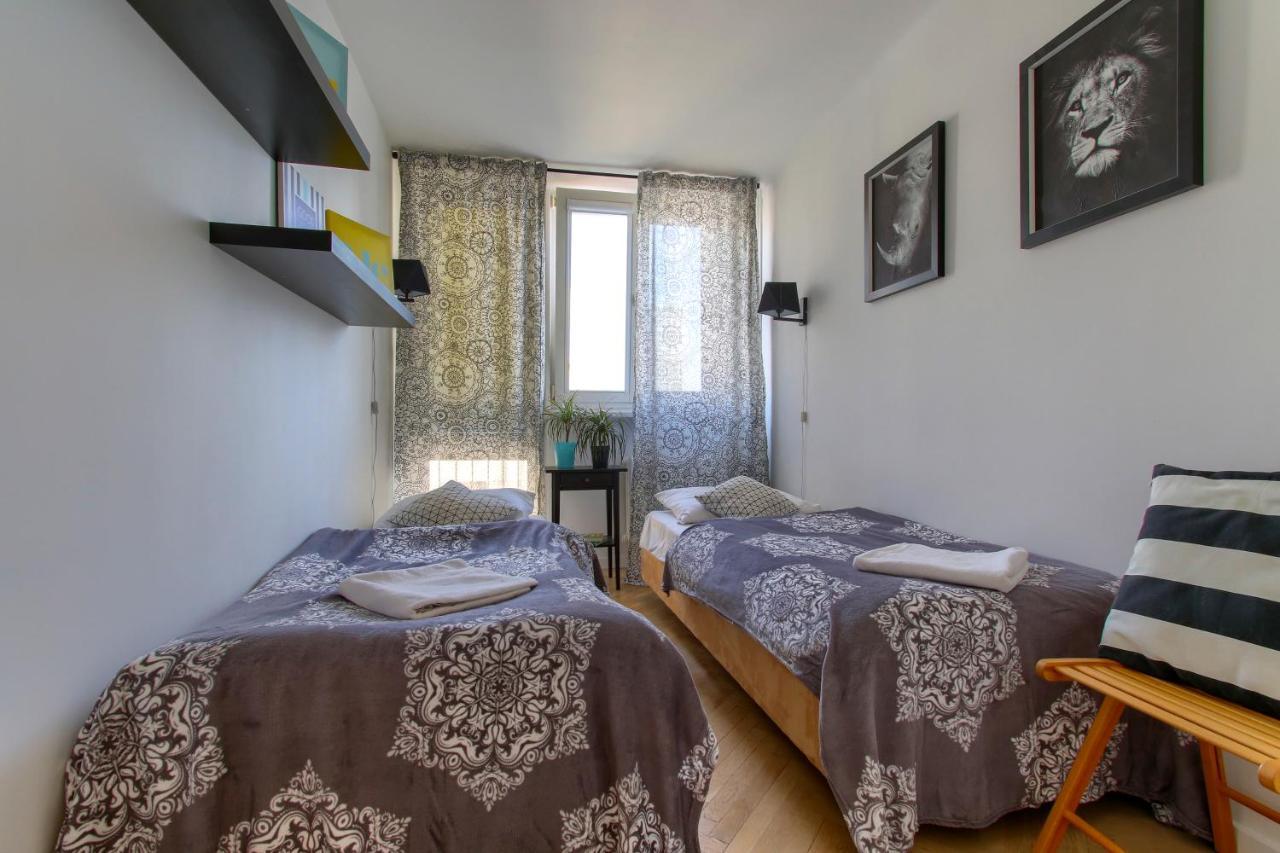 Unit Rooms Warszawa By Metro Rondo Onz Short Rent Idealne Pokoje Na Nocleg W Warszawie 外观 照片