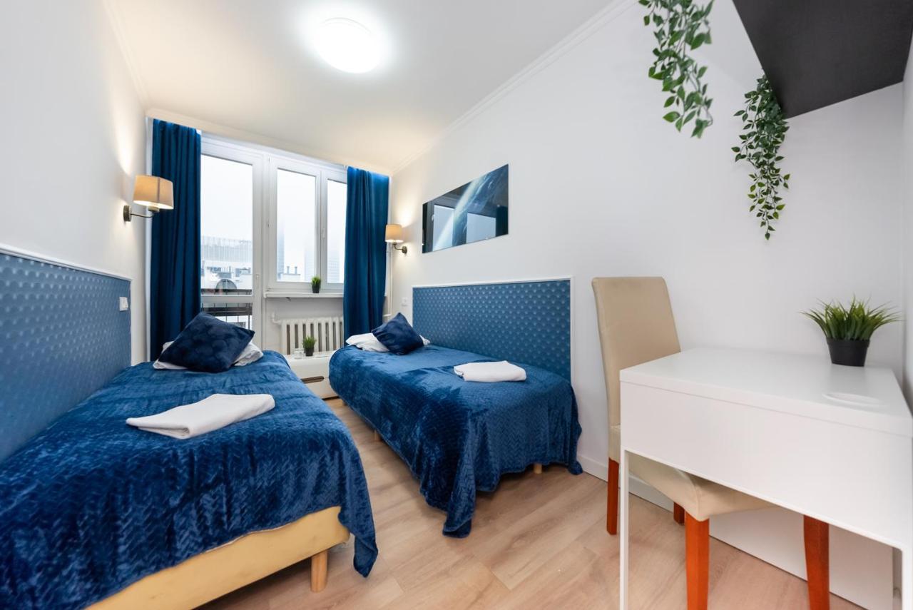 Unit Rooms Warszawa By Metro Rondo Onz Short Rent Idealne Pokoje Na Nocleg W Warszawie 外观 照片