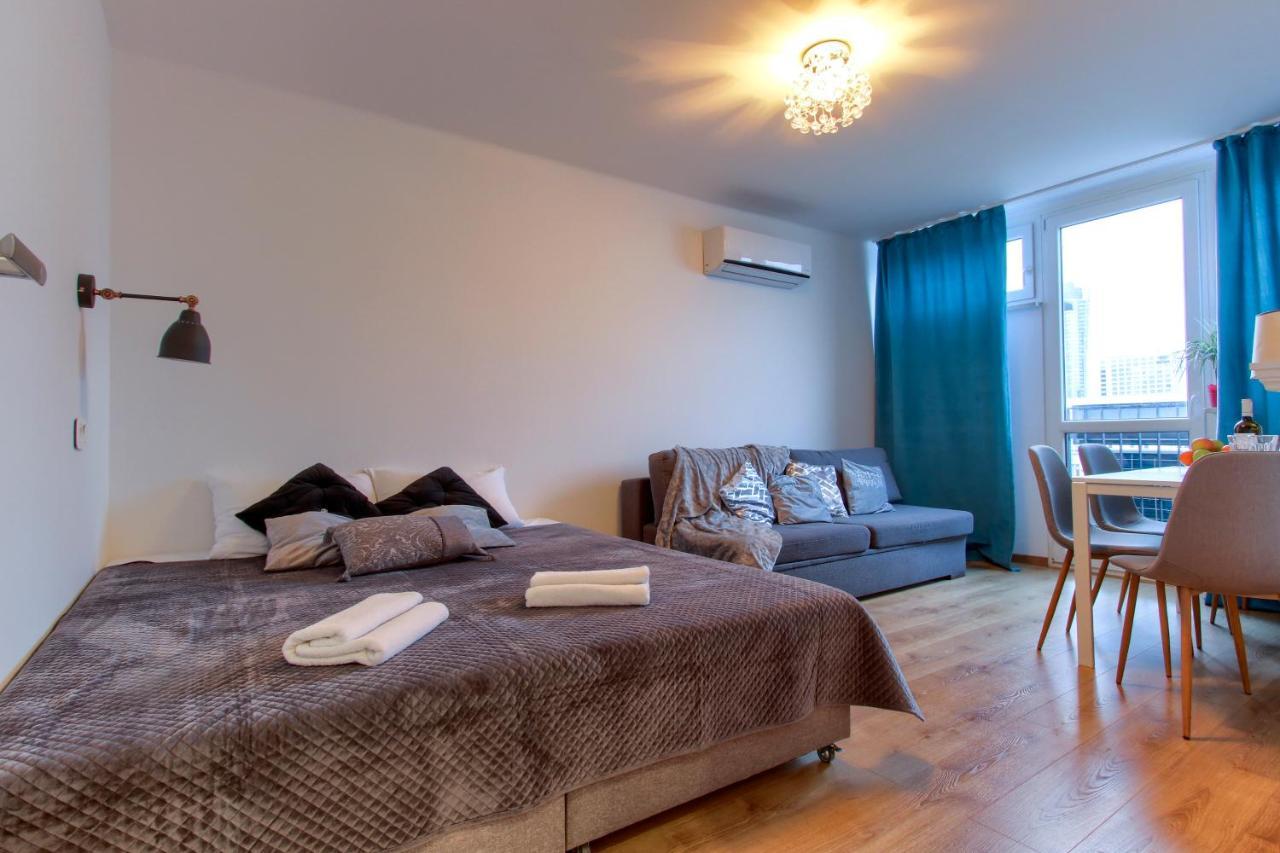 Unit Rooms Warszawa By Metro Rondo Onz Short Rent Idealne Pokoje Na Nocleg W Warszawie 外观 照片