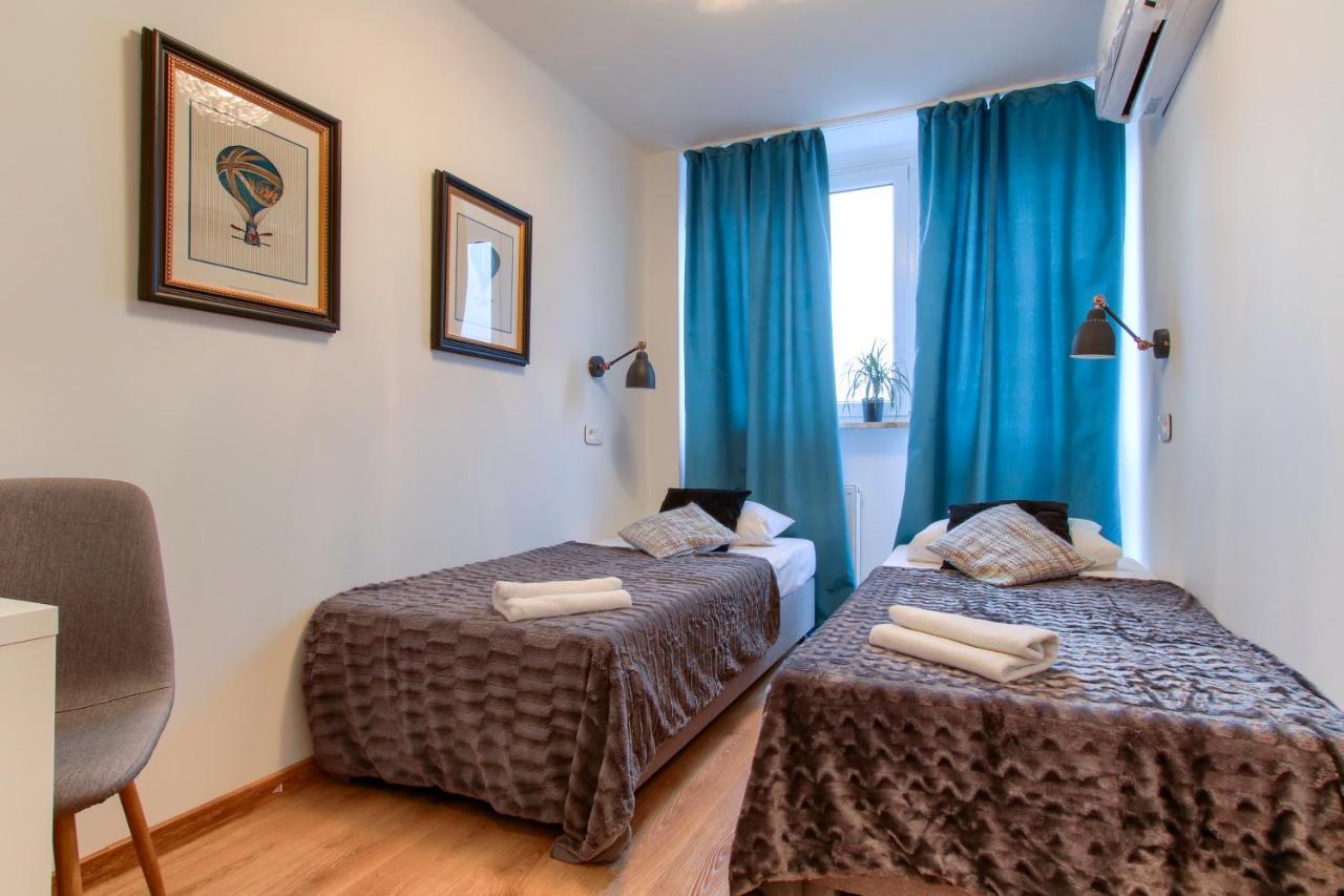Unit Rooms Warszawa By Metro Rondo Onz Short Rent Idealne Pokoje Na Nocleg W Warszawie 外观 照片